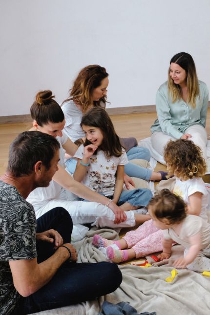 Projecte Mama&paTribu: grups de psicologia perinatal (preparació embaràs, part, postpart, maternitat, criança, etc.) a Sant Cugat.